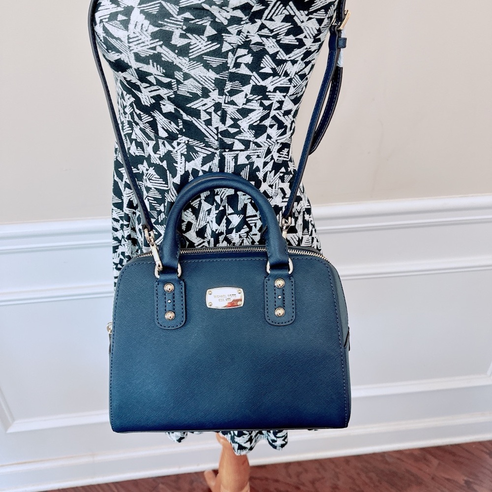 Michael Kors Saffiano Leather Satchel / crossbody bag/leather/NWT - Picture 10 of 10